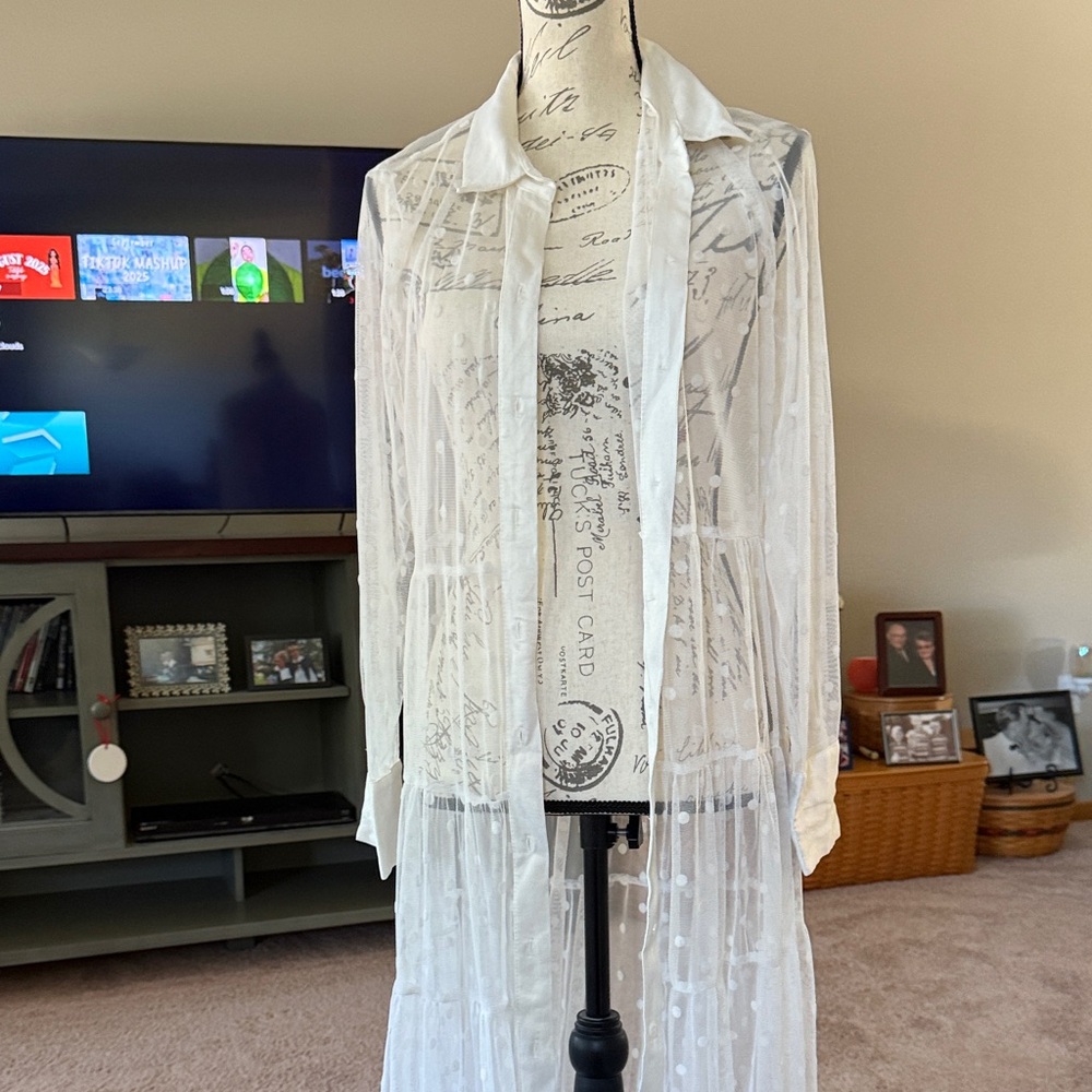Zara Cream Satin trim cover Top